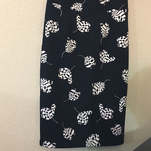 NWOT Tulip Vince Camuto Dress - Picture 5 of 8